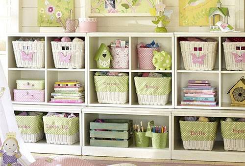 Organization of storage in the children's room