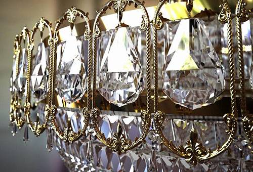 Crystal pendants on the chandelier