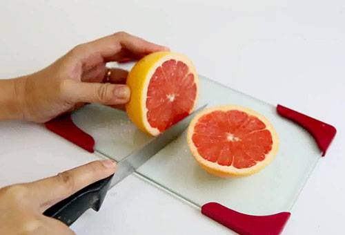 Halverad grapefrukt