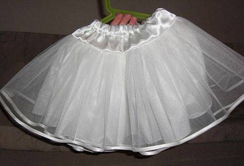 Star Petticoat Baby Starched