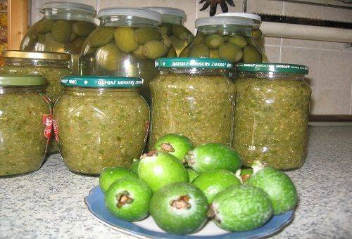 feijoa compotes and preserves