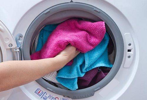 handdoeken in de wasmachine