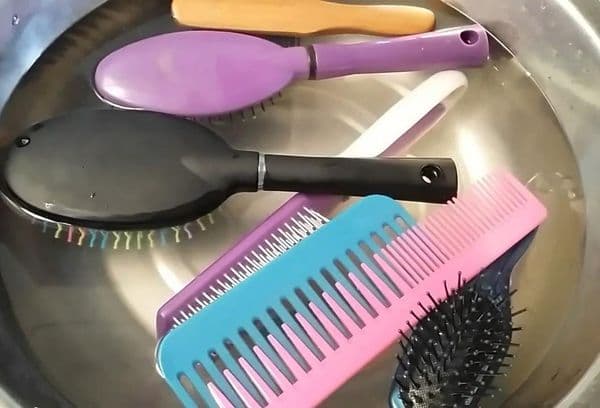 Combs from different materials