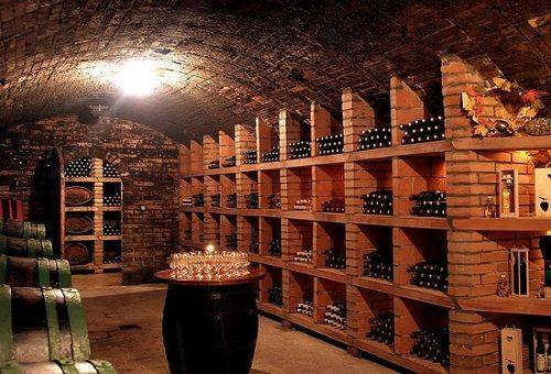 wine Vault