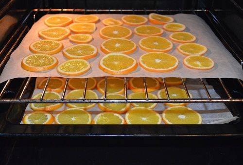 chopped oranges in the oven