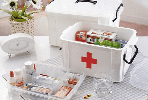 personal first aid kits