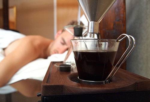 Friss kávé egy kávéfőzőből