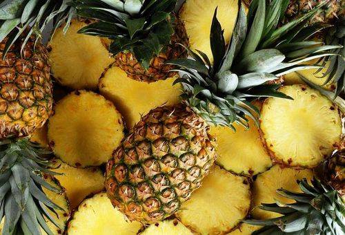 chopped pineapple with peel