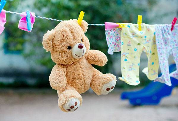 Drying soft toys