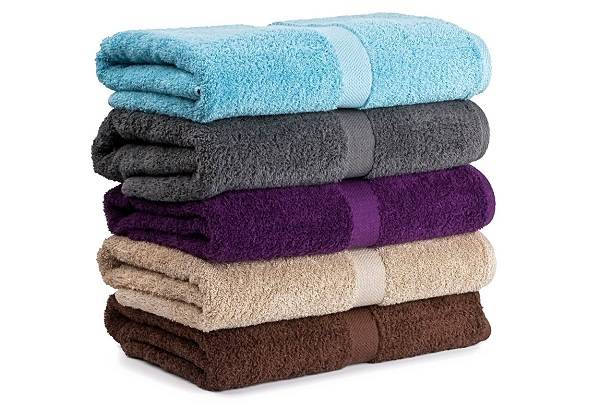 fargede håndklær