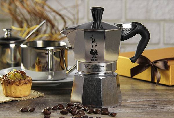 Machine à café en acier Geyser