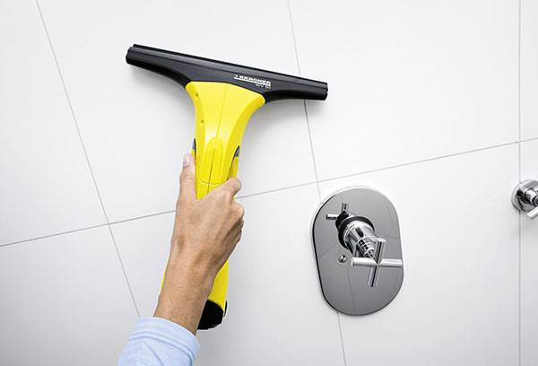 Tile cleaning by Karcher