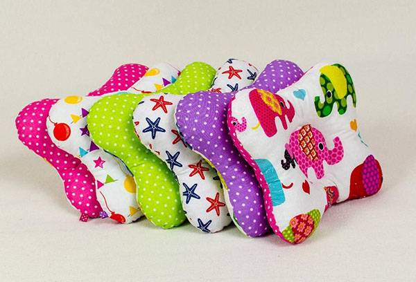 Orthopedic pillows for newborns with crankshaft