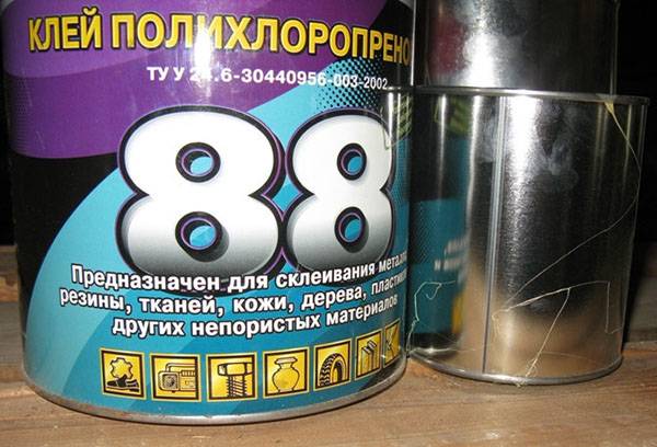 Can of rubber glue 88