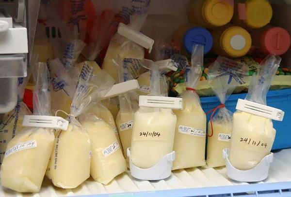 Stockage du lait maternel