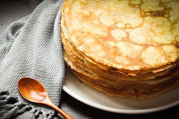 A stack of ready-made pancakes
