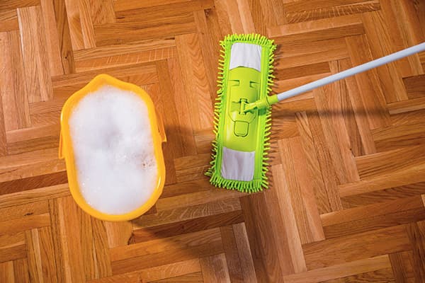 Esfregona de microfibra para limpeza de pisos