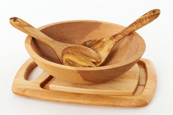 Ustensile de gătit din lemn
