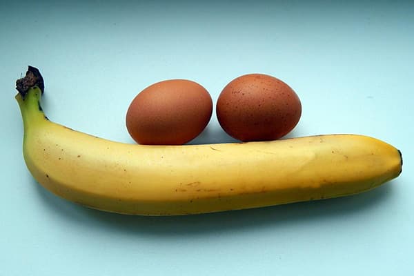 Banana and two eggs