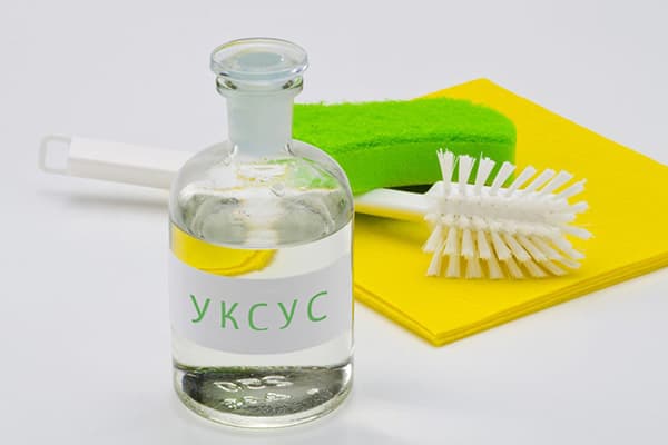 Vinegar and cleaning equipment
