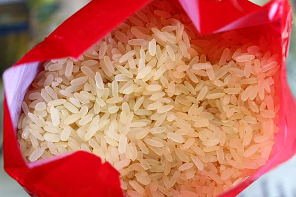 Höyrytetty riisi