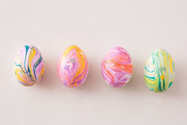 Trứng sơn móng tay
