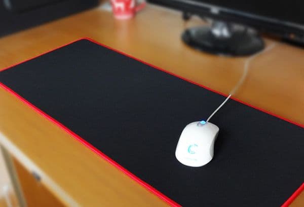 Mouse-ul alb de computer