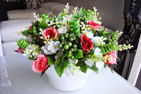 Bouquet de fleurs artificielles