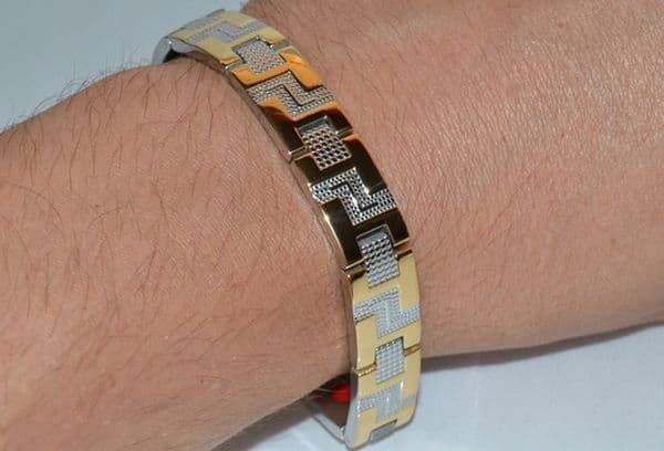 Magnetic bracelets