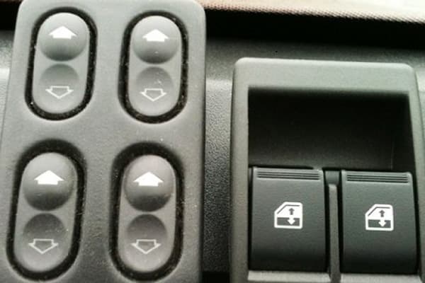 مفاتيح نافذة السلطة السيارات