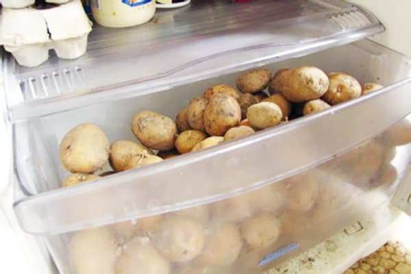 Khoai tây chiên trong tủ lạnh